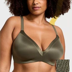 Victoria’s Secret bra